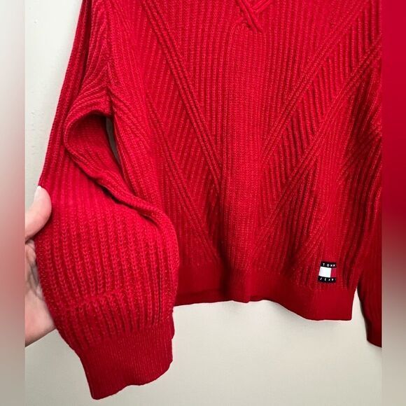 Red Cable Knit Crop Sweater XS NWOT - Picture 2 of 8